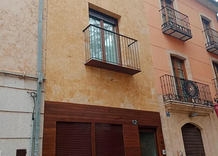 Living Libreros شقة سلامنكا